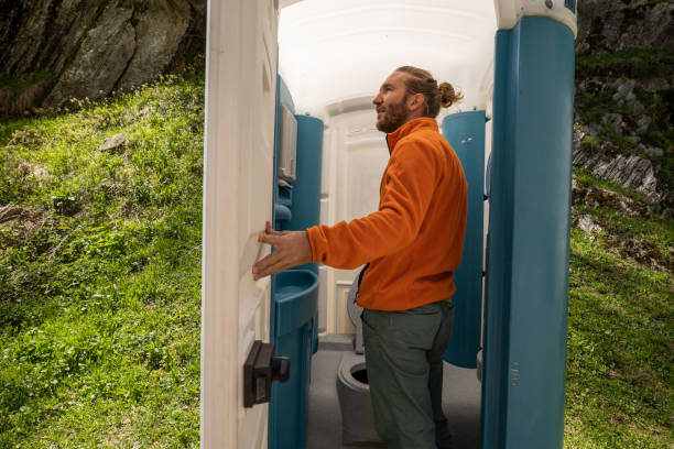 Best Construction site porta potty rental  in Caledonia, WI